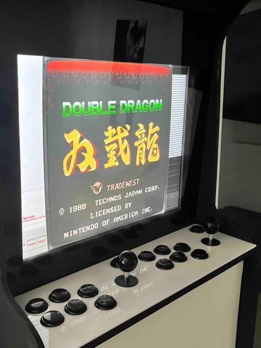 아테네 Fresh Spicy 1Bd Amusement Arcade 아파트 외부 사진